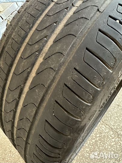 Pirelli Cinturato P7 275/35 R19 100Y