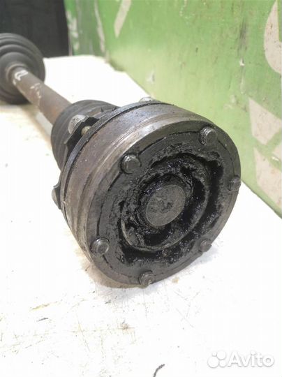 Полуось передняя левая Фольксваген Поло