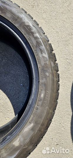 Bridgestone Blizzak DM-V2 275/50 R22 111Y