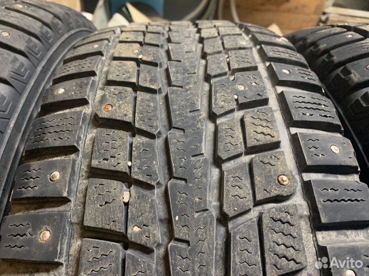 Dunlop SP Winter Ice 01 225/65 R17