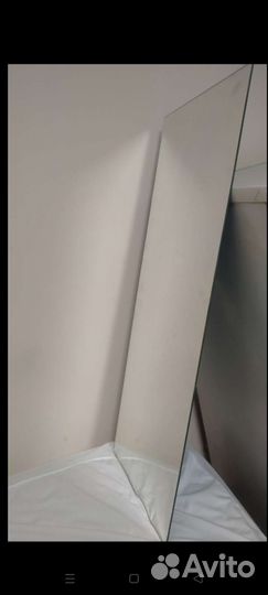 Зеркало настенное