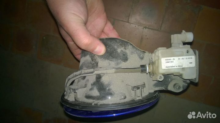 Chevrolet Aveo/Шевроле Авео T300 лючок бензобака в