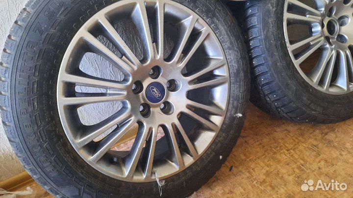 Продам диски Ford и зимние шины