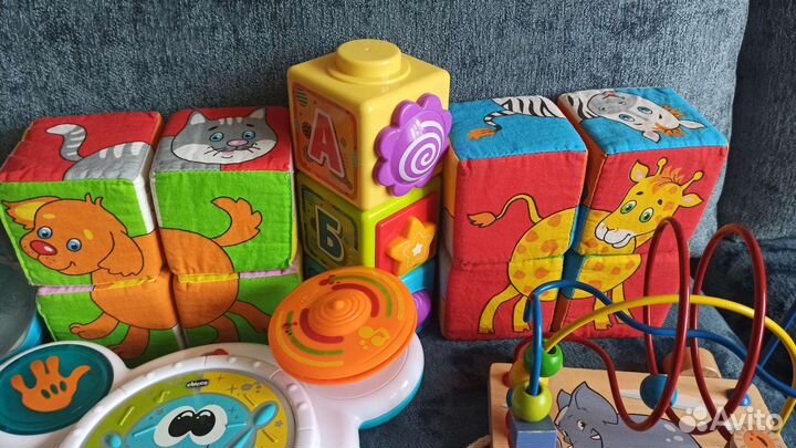 Большой пакет игрушек от 6 месяцев
