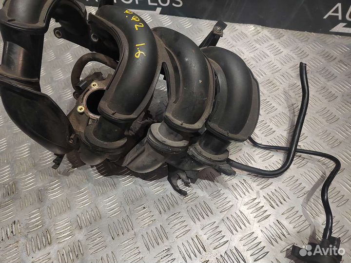 Впускной коллектор Ford Focus 2 1.6 2004-2011