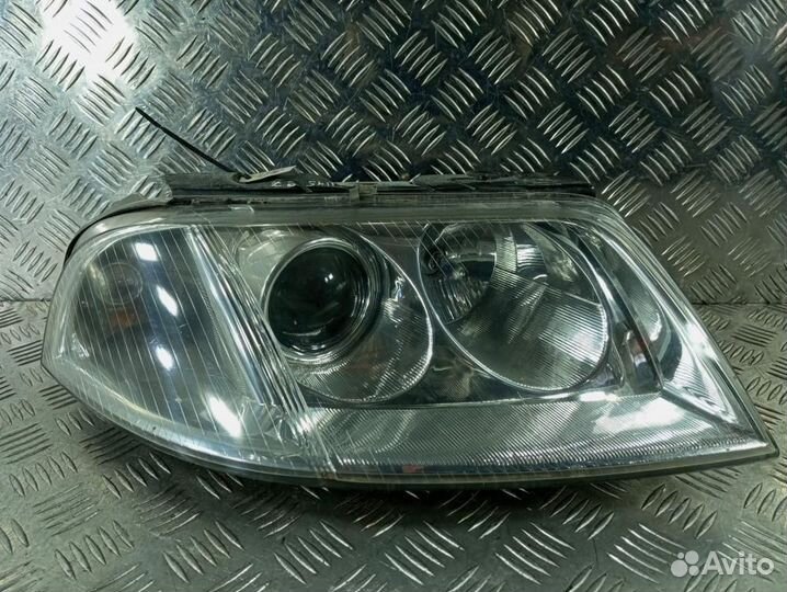 Фара передняя для Volkswagen Passat 5 GP