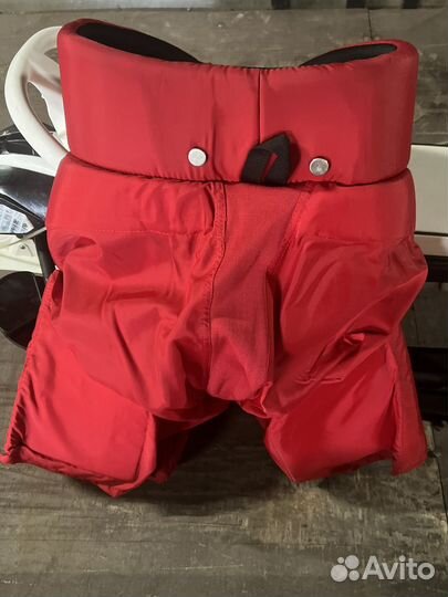 Хоккейные шорты Nike