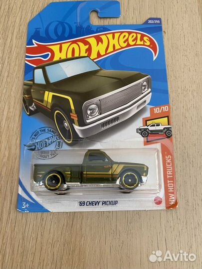 Машинка Hot Wheels 69 chevy pickup