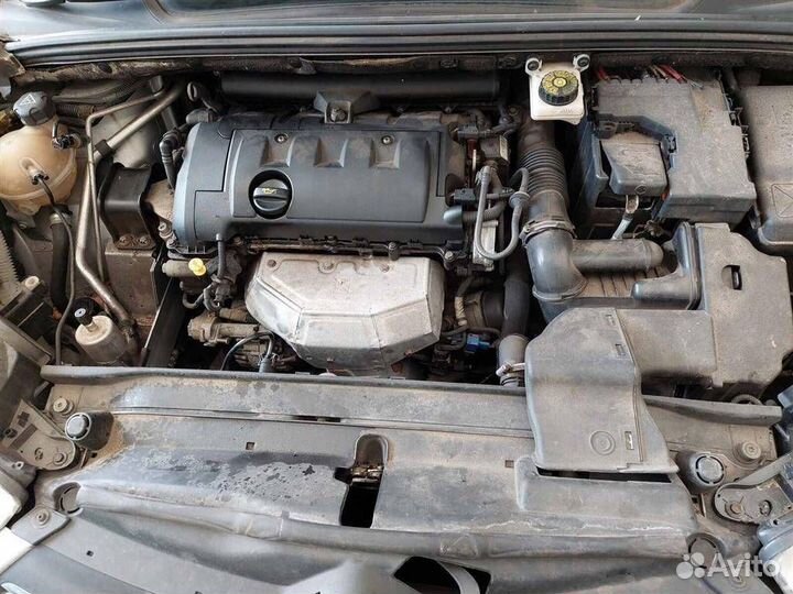 Разбираю Citroen C4 B7