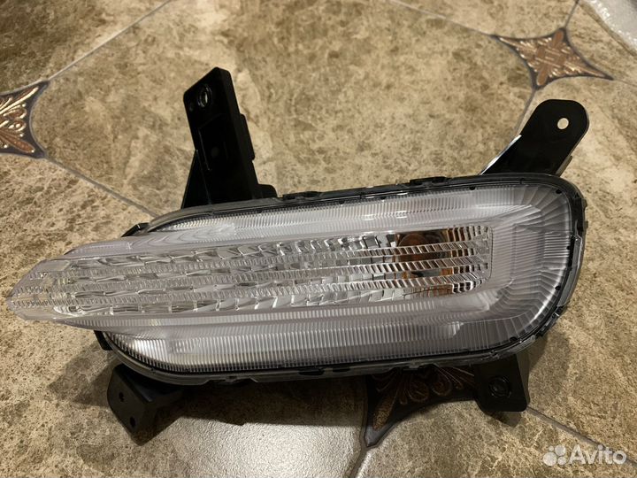 Поворотники передние от KIA Cerato lV