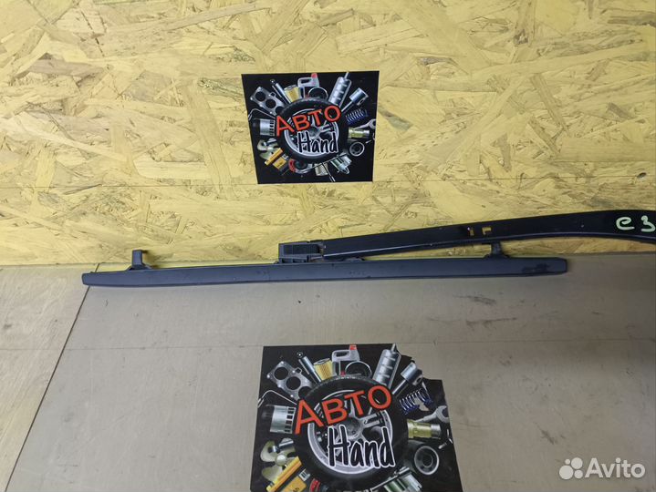 Поводок стеклоочистителя BMW e39 M57 левый