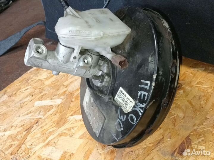 Вакуумник peugeot 307