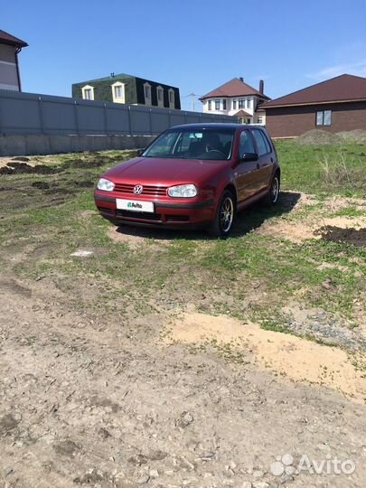 Volkswagen Golf 1.4 МТ, 1999, 250 000 км