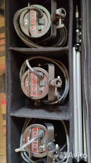 Комплект студийного света IFF Q-650