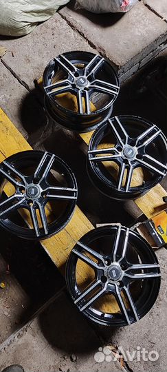 Литые диски r14 на ваз 4 98 бу