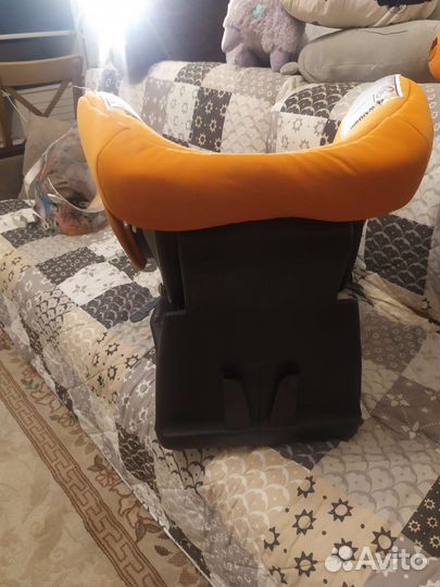 Детское автокресло от 0 chicco