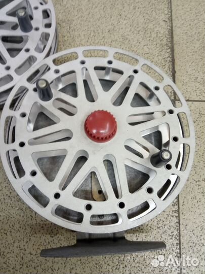 Катушка рыболовная СССР