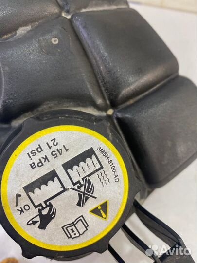 Бачок расширительный Land Rover Freelander 2 L359