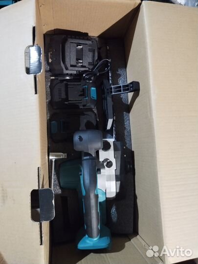 Бесщеточная цепная пила 12 дюймов