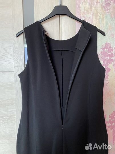 Черное платье