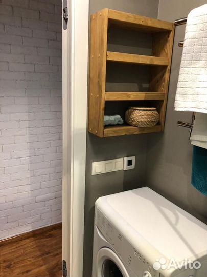 Подвесной шкафчик и зеркало полка мдф\лдсп\массив