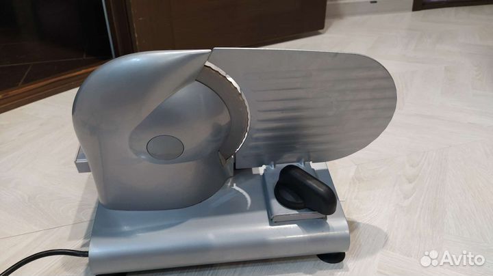 Ломтерезка Gorenje R506E 160 Ватт