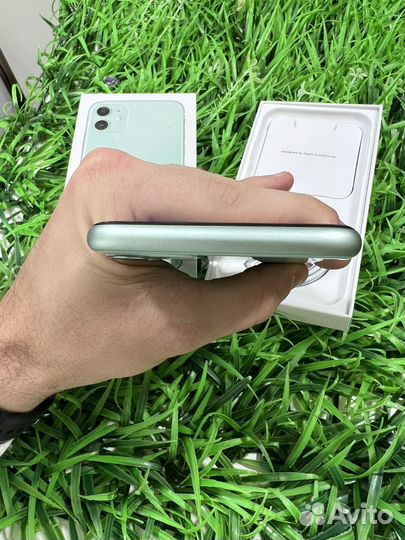 iPhone 11, 64 ГБ