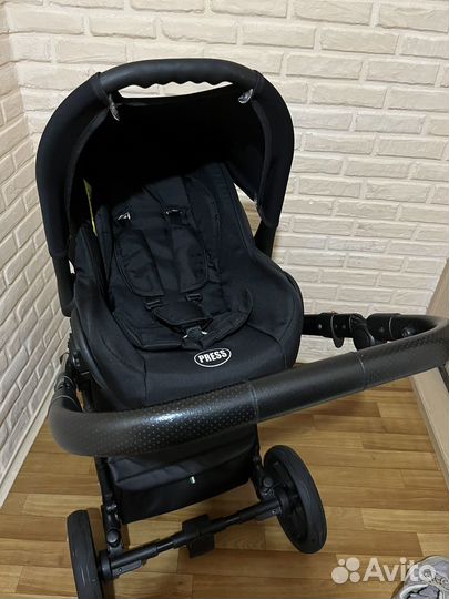 Коляска 3 в 1