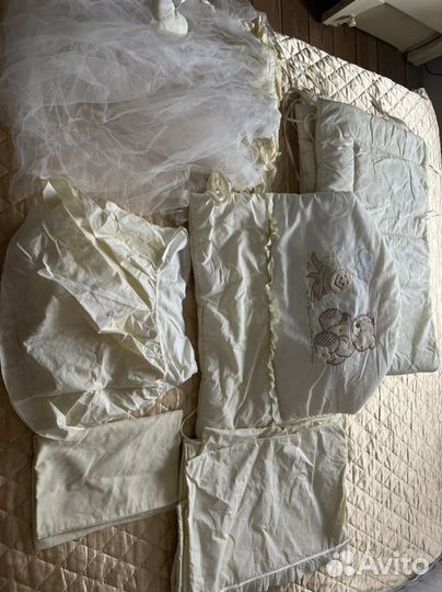 Бортики в детскую кроватку