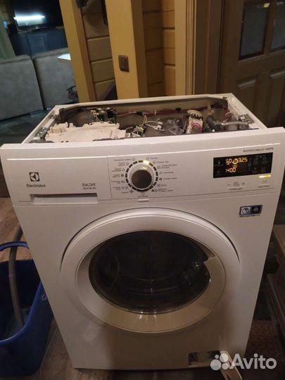 Стиральная машина Электролюкс по запчастям