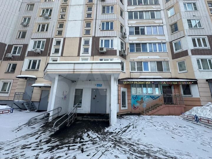 3-к. квартира, 97,6 м², 14/16 эт.