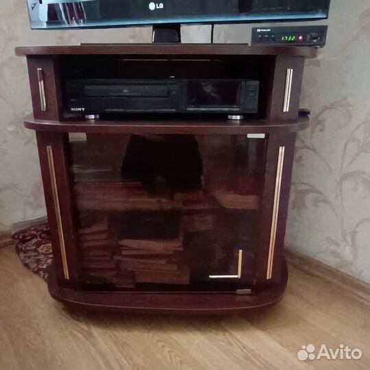 Тумба под телевизор бу