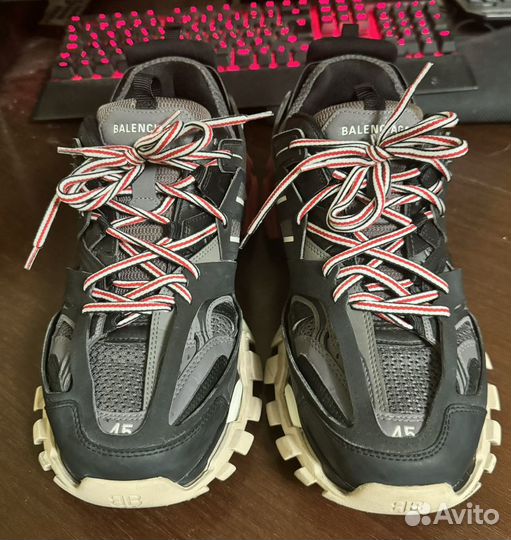 Balenciaga track 1 оригинал