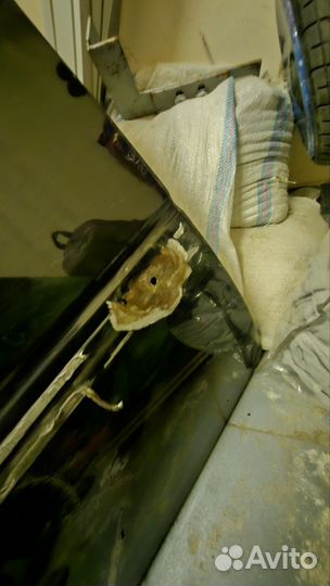 Дверь задняя правая cadillac escalade3