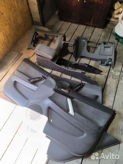 Дверные карты, торпеда, подлокотник