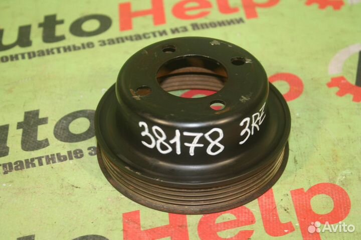 Шкив помпы toyota regius RCH41W 3RZ-FE