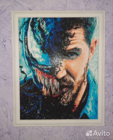 Готовая картина из алмазной мозайки