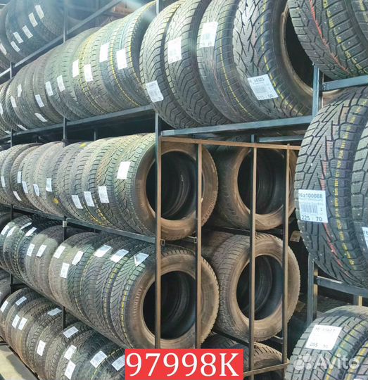 Nokian Tyres Hakkapeliitta R2 215/65 R16 99N