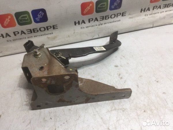 Педаль сцепления Kia Rio 3