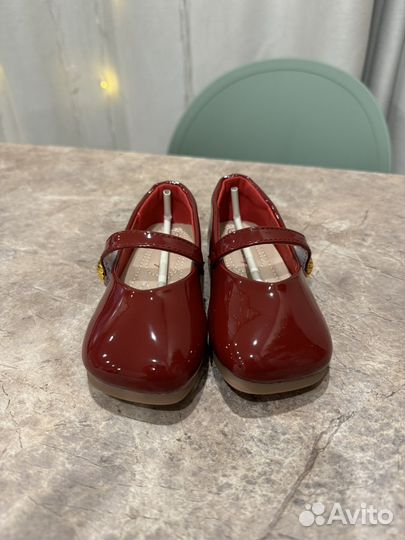 Туфли для девочки 24 размер