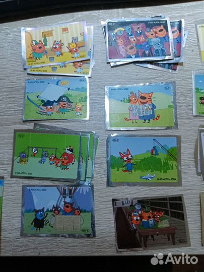 Свитлогорье - Три Кота - Наклейка - PaxToy