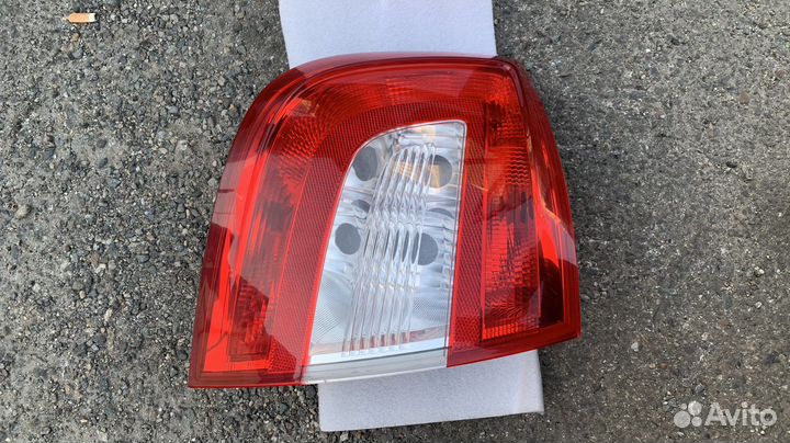 Фонарь skoda rapid левый