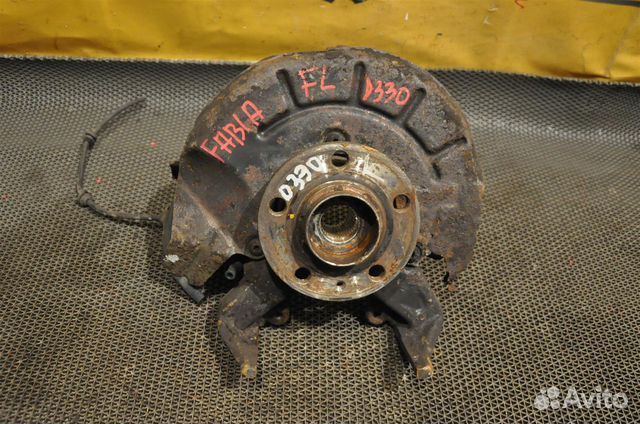 Ступица передняя левая skoda fabia 5J2