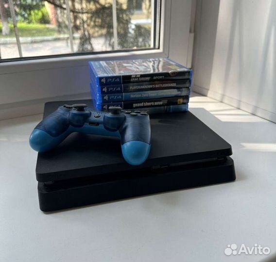 Sony PS4 Slim 1TB 5 дисков