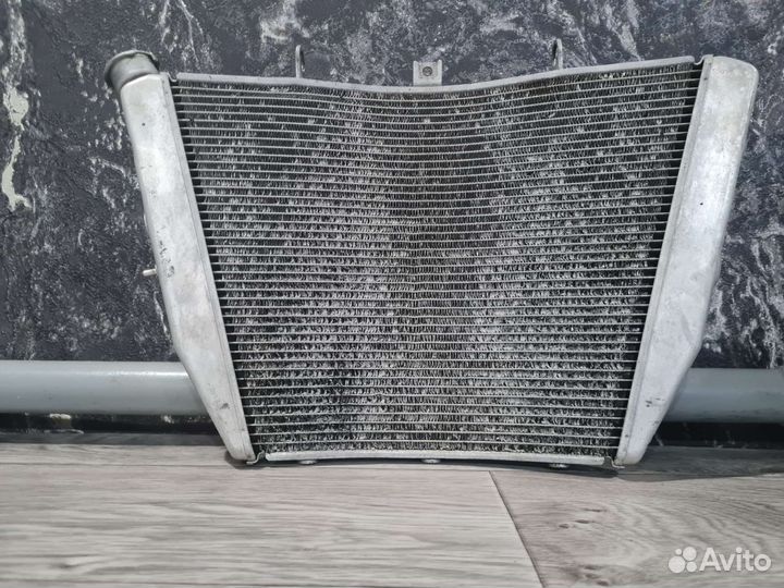 Радиатор Suzuki gsx-r 1000 k7