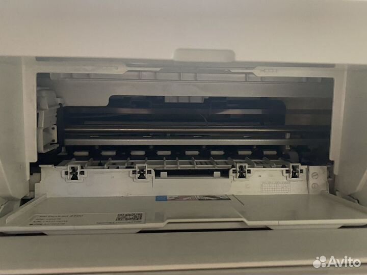 Принтер HP DeskJet 2710