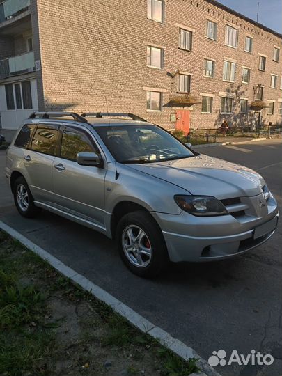 Mitsubishi Outlander 2.4 AT, 2003, 280 000 км