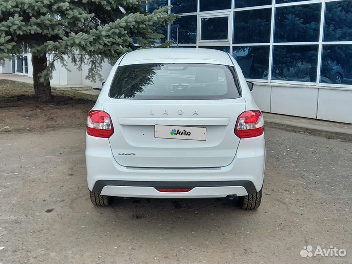 LADA Granta 1.6 МТ, 2022
