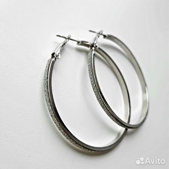 Серьги-кольца новые