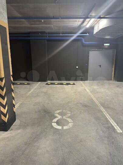 Машиноместо, 15 м²